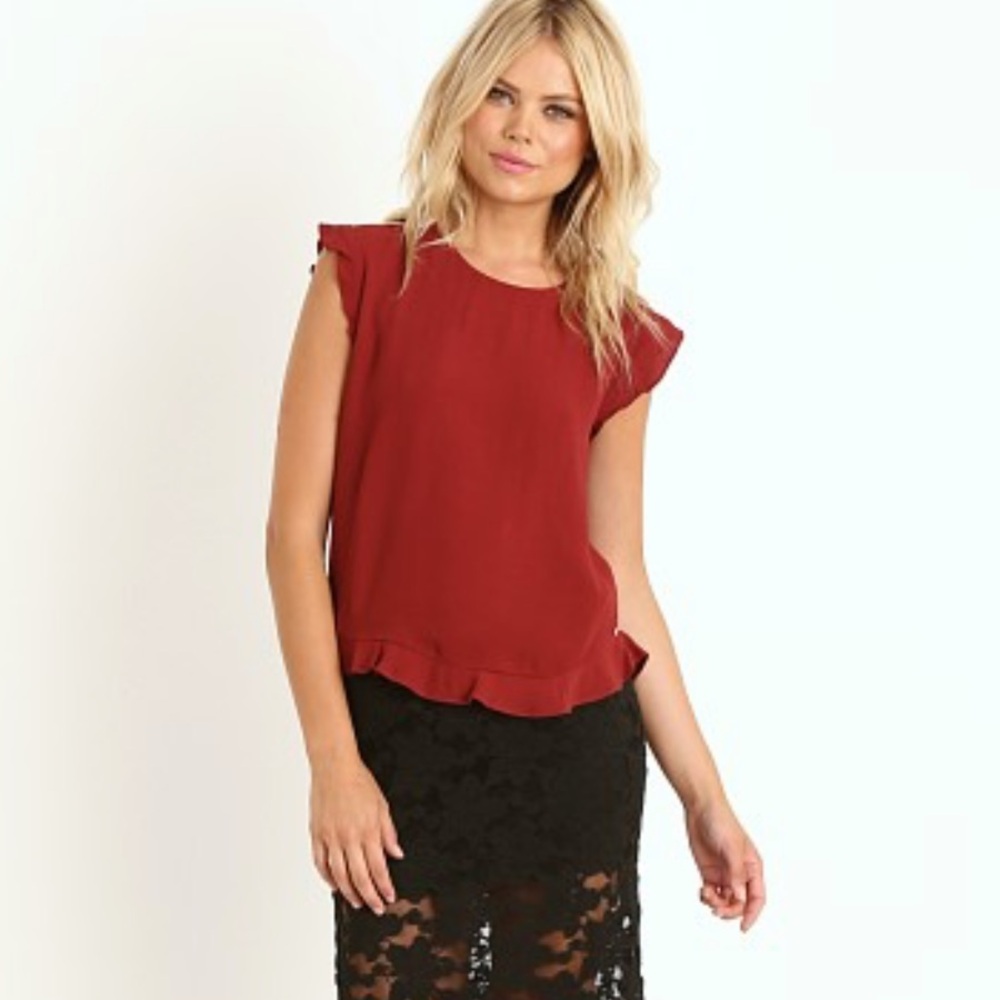 ❤️Line & Dot Just A Girl Top❤️